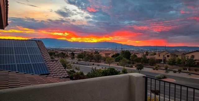 1748 Cooke Canyon Drive NW, Albuquerque, NM 87120