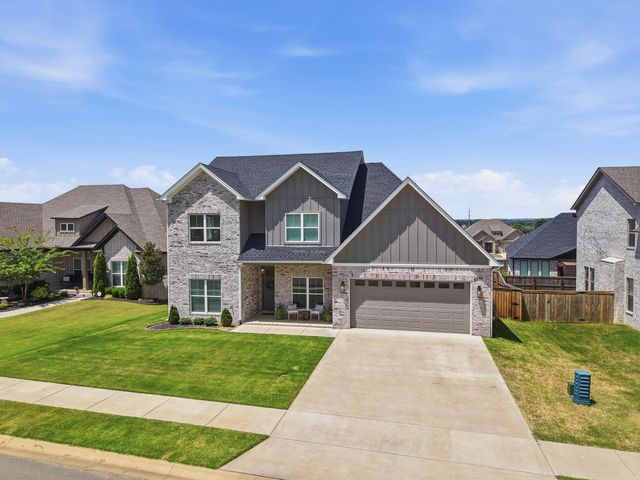 2440 Overcup Drive, Conway, AR 72034