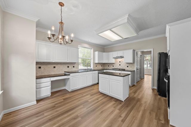 7911 Gulf Isle Court, Houston, TX 77095