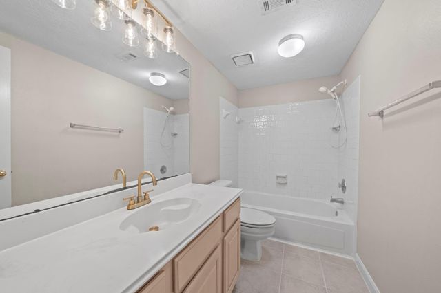 7911 Gulf Isle Court, Houston, TX 77095