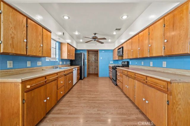 165 W Avenue L, Calimesa, CA 92320