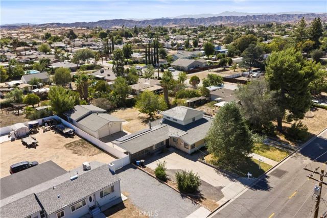 165 W Avenue L, Calimesa, CA 92320