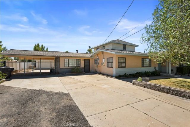 165 W Avenue L, Calimesa, CA 92320
