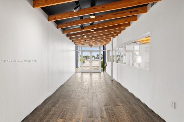 3075 NW South River Dr, Miami, FL 33142