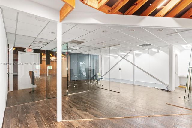 3075 NW South River Dr, Miami, FL 33142