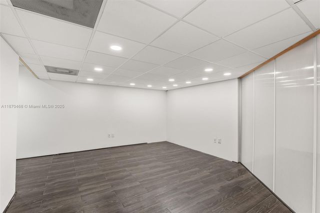 3075 NW South River Dr, Miami, FL 33142