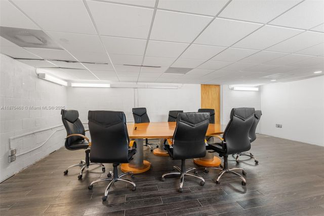 3075 NW South River Dr, Miami, FL 33142