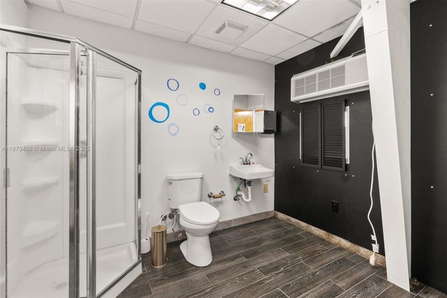 3075 NW South River Dr, Miami, FL 33142