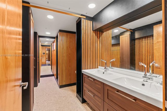 3075 NW South River Dr, Miami, FL 33142