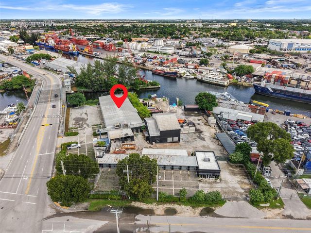 3075 NW South River Dr, Miami, FL 33142