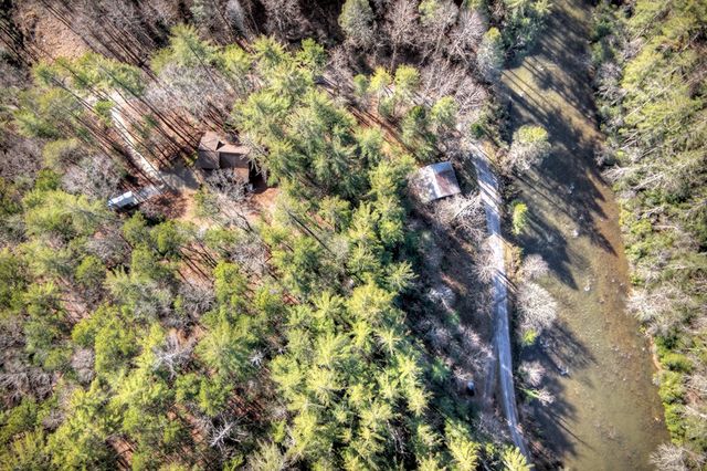 70 Riverside Lane, Blue Ridge, GA 30513