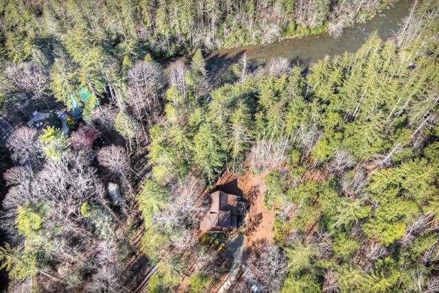 70 Riverside Lane, Blue Ridge, GA 30513