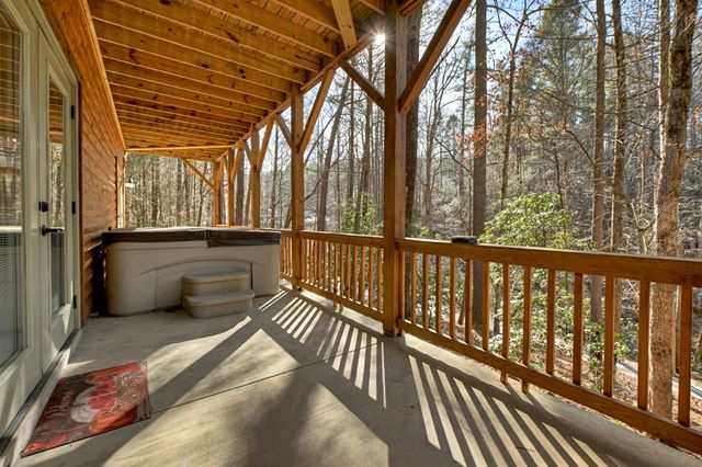 70 Riverside Lane, Blue Ridge, GA 30513