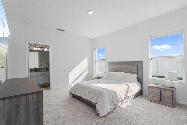 8652 SPORTSMAN LOOP, Groveland, FL 34736