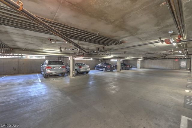 43 East Agate Avenue 301, Las Vegas, NV 89123