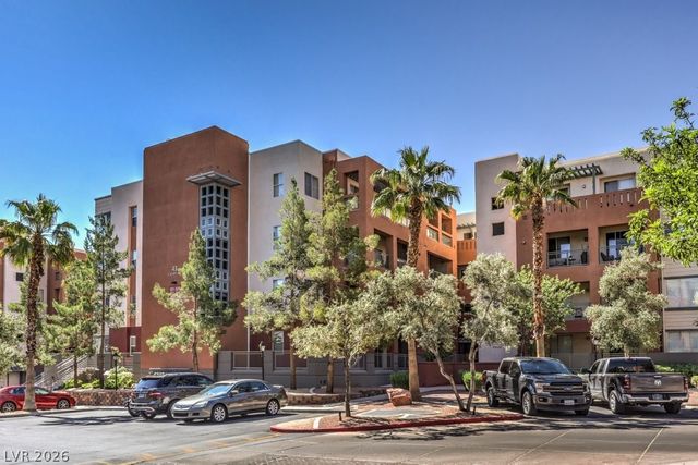 43 East Agate Avenue 301, Las Vegas, NV 89123