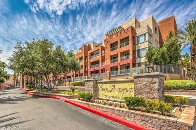 43 East Agate Avenue 301, Las Vegas, NV 89123