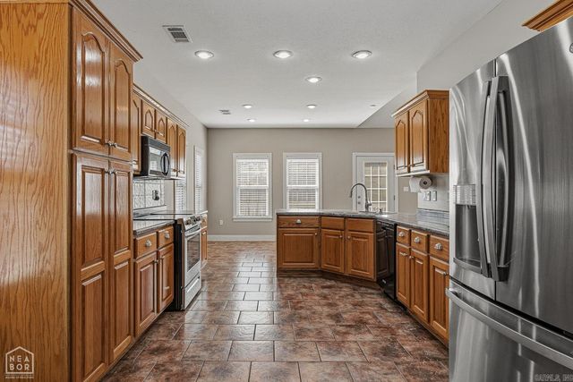 4013 Cypress Glenn Cove, Jonesboro, AR 72405