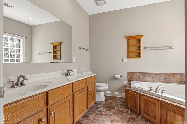 4013 Cypress Glenn Cove, Jonesboro, AR 72405