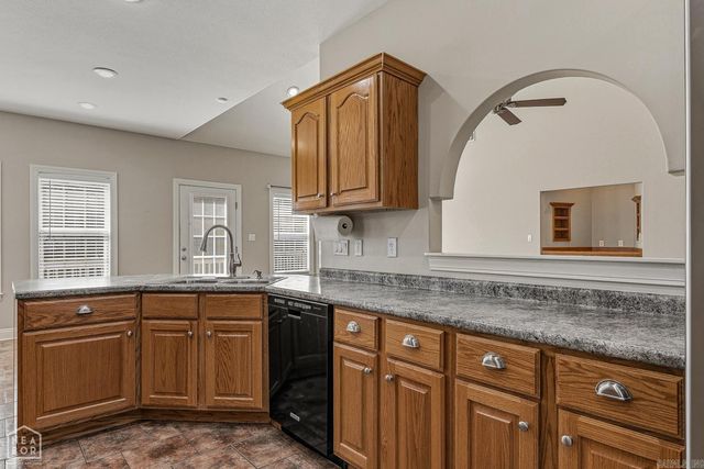4013 Cypress Glenn Cove, Jonesboro, AR 72405
