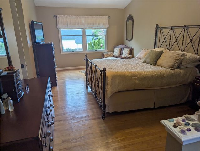 611 Cardile Drive, Webster, NY 14580