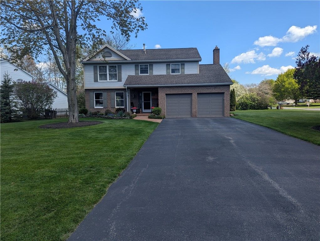 611 Cardile Drive, Webster, NY 14580