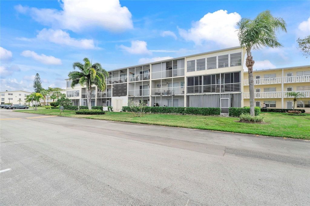 Image 11 of property listing at 358 Dorset I 358, Boca Raton, FL 33434
