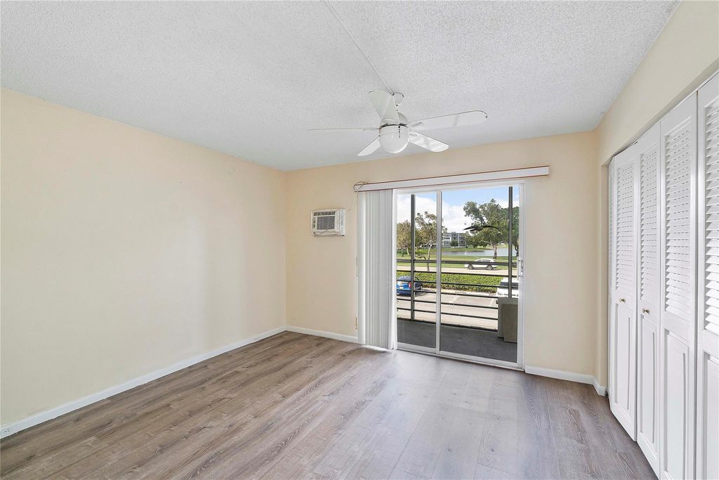 Image 8 of property listing at 358 Dorset I 358, Boca Raton, FL 33434