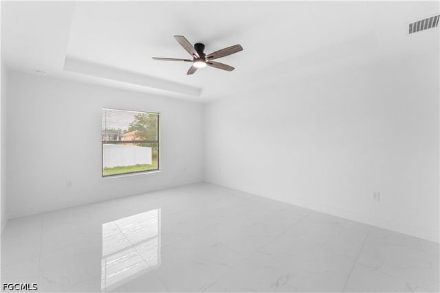 2807 28th ST SW, Lehigh Acres, FL 33976