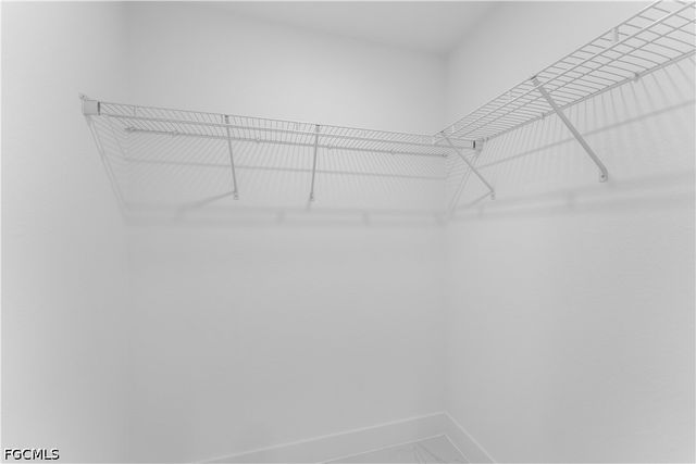 2807 28th ST SW, Lehigh Acres, FL 33976