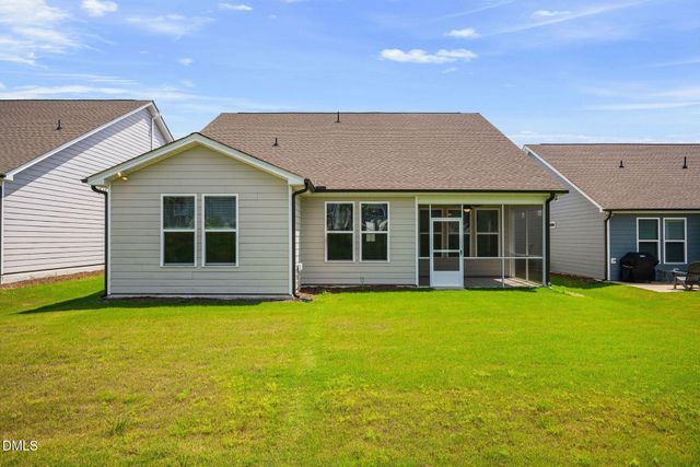 2117 Bigleaf Maple Run, Fuquay Varina, NC 27526