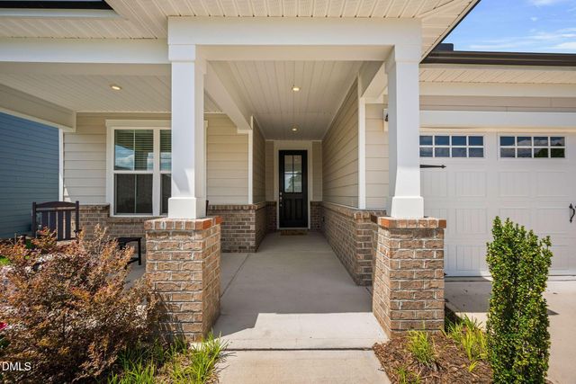 2117 Bigleaf Maple Run, Fuquay Varina, NC 27526