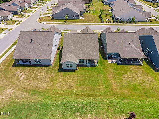 2117 Bigleaf Maple Run, Fuquay Varina, NC 27526