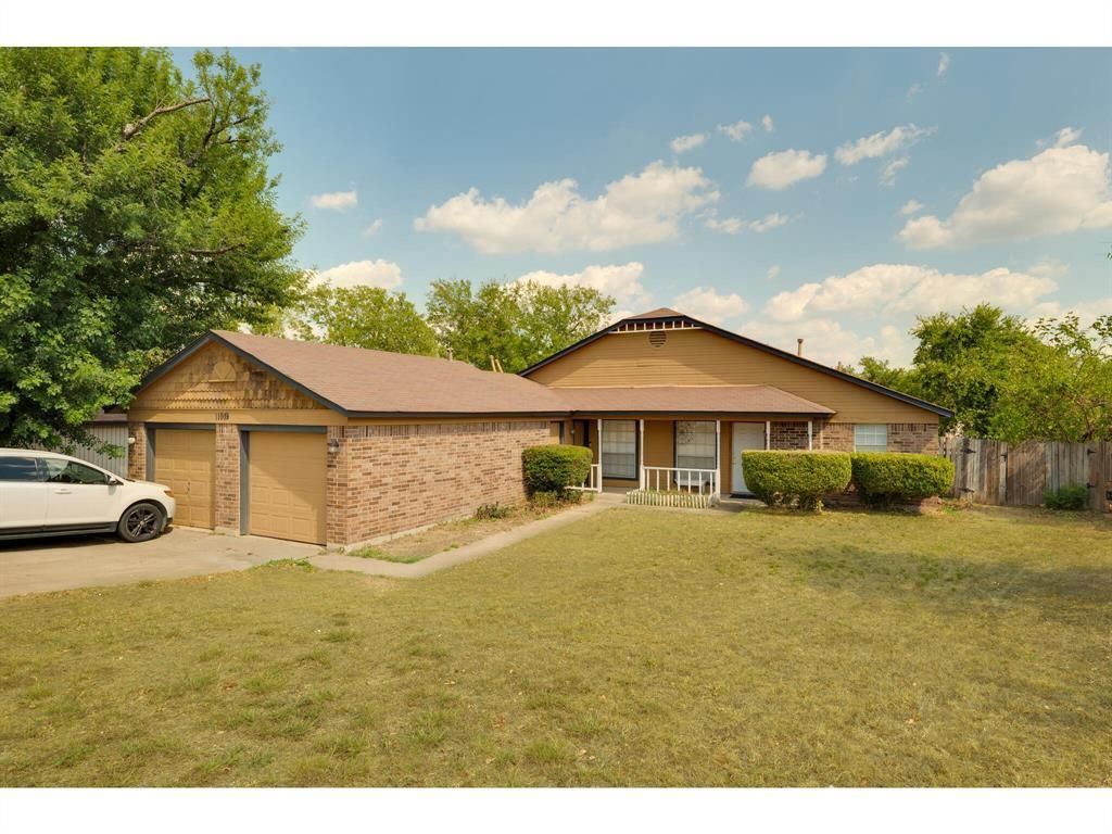 11919 Sunhillow BND B, Austin, TX 78758