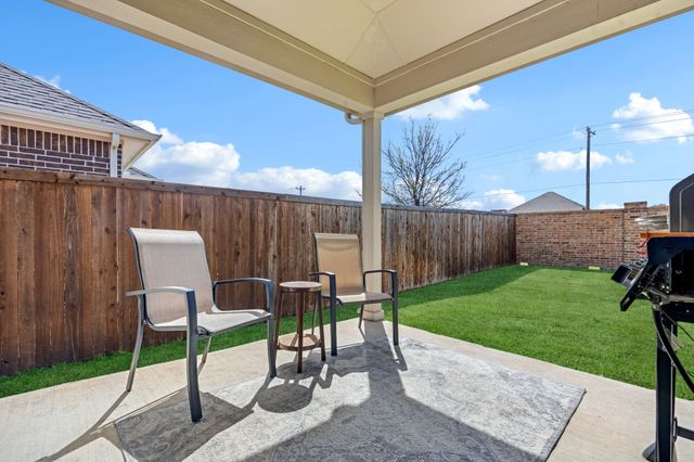 1612 Millican Lane, Aubrey, TX 76227