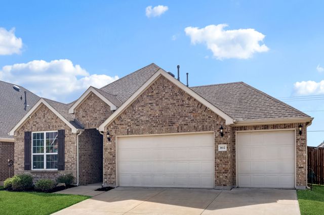 1612 Millican Lane, Aubrey, TX 76227