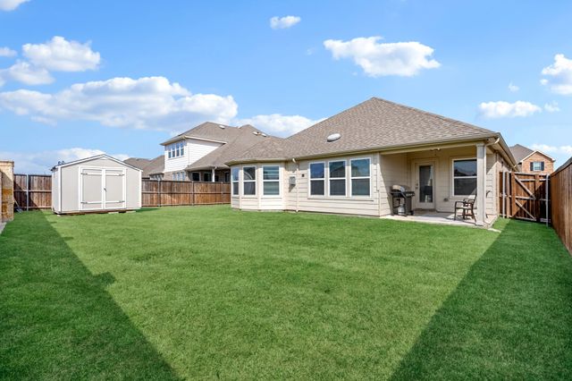 1612 Millican Lane, Aubrey, TX 76227