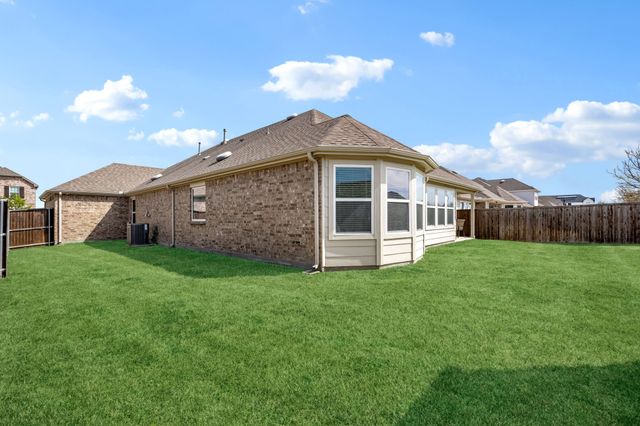 1612 Millican Lane, Aubrey, TX 76227