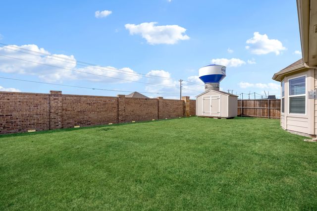 1612 Millican Lane, Aubrey, TX 76227