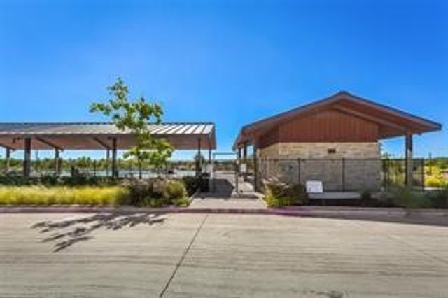 1612 Millican Lane, Aubrey, TX 76227