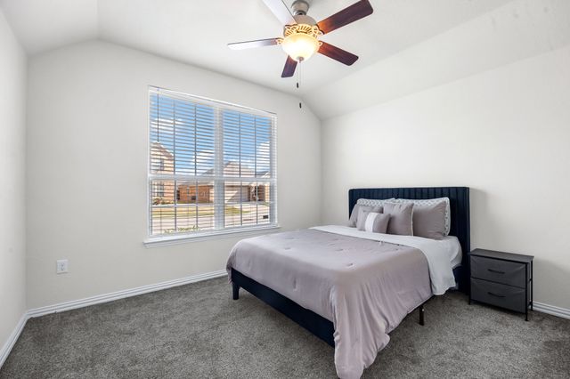 1612 Millican Lane, Aubrey, TX 76227