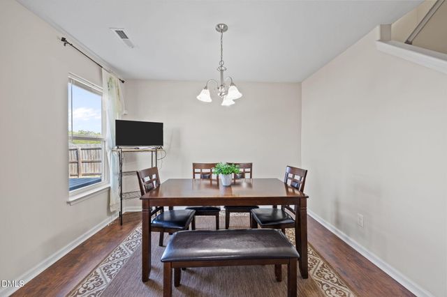 4813 Cutstone Court, Raleigh, NC 27610