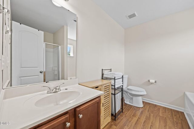 4813 Cutstone Court, Raleigh, NC 27610