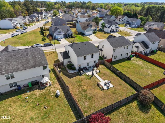 4813 Cutstone Court, Raleigh, NC 27610