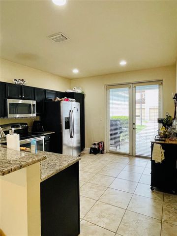 9446 SW 170th Psge 0, Miami, FL 33196