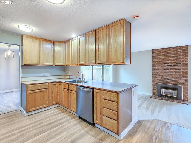 7265 Sw 84TH Ave, Portland, OR 97223