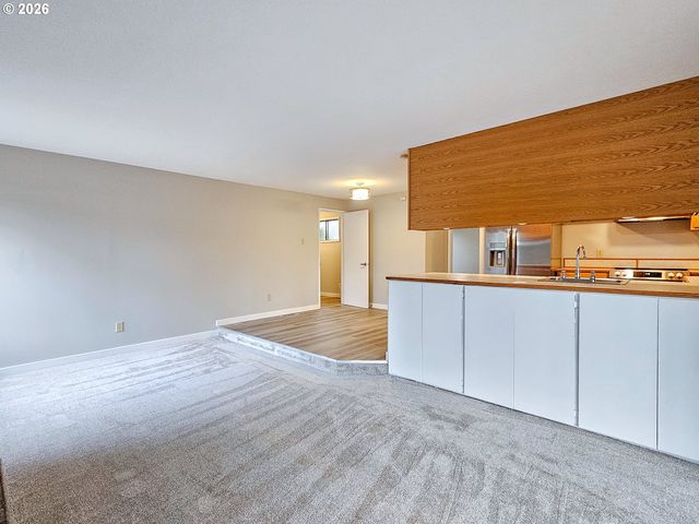 7265 Sw 84TH Ave, Portland, OR 97223