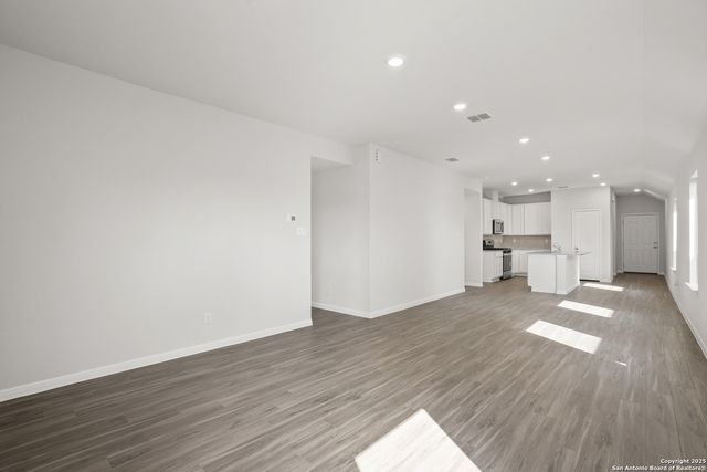 14982 Fischer Garden, San Antonio, TX 78253
