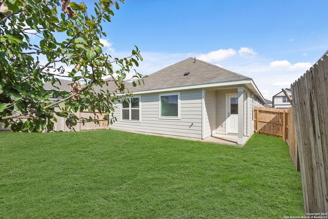 14982 Fischer Garden, San Antonio, TX 78253