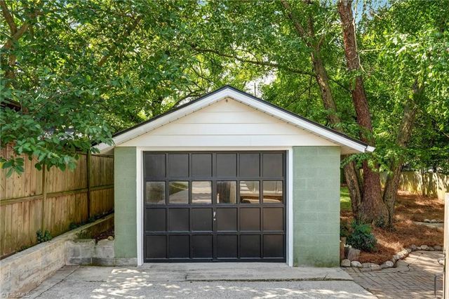 2631 Beechwood Street, Greensboro, NC 27403